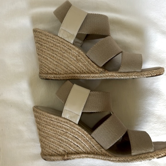 Tahiti - tan sandals - Picture 6 of 9